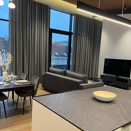 Maironio Apartamentai Lägenhet